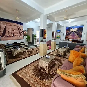 ベッド・アンド・ブレックファスト Grand &hostel, ルクソール